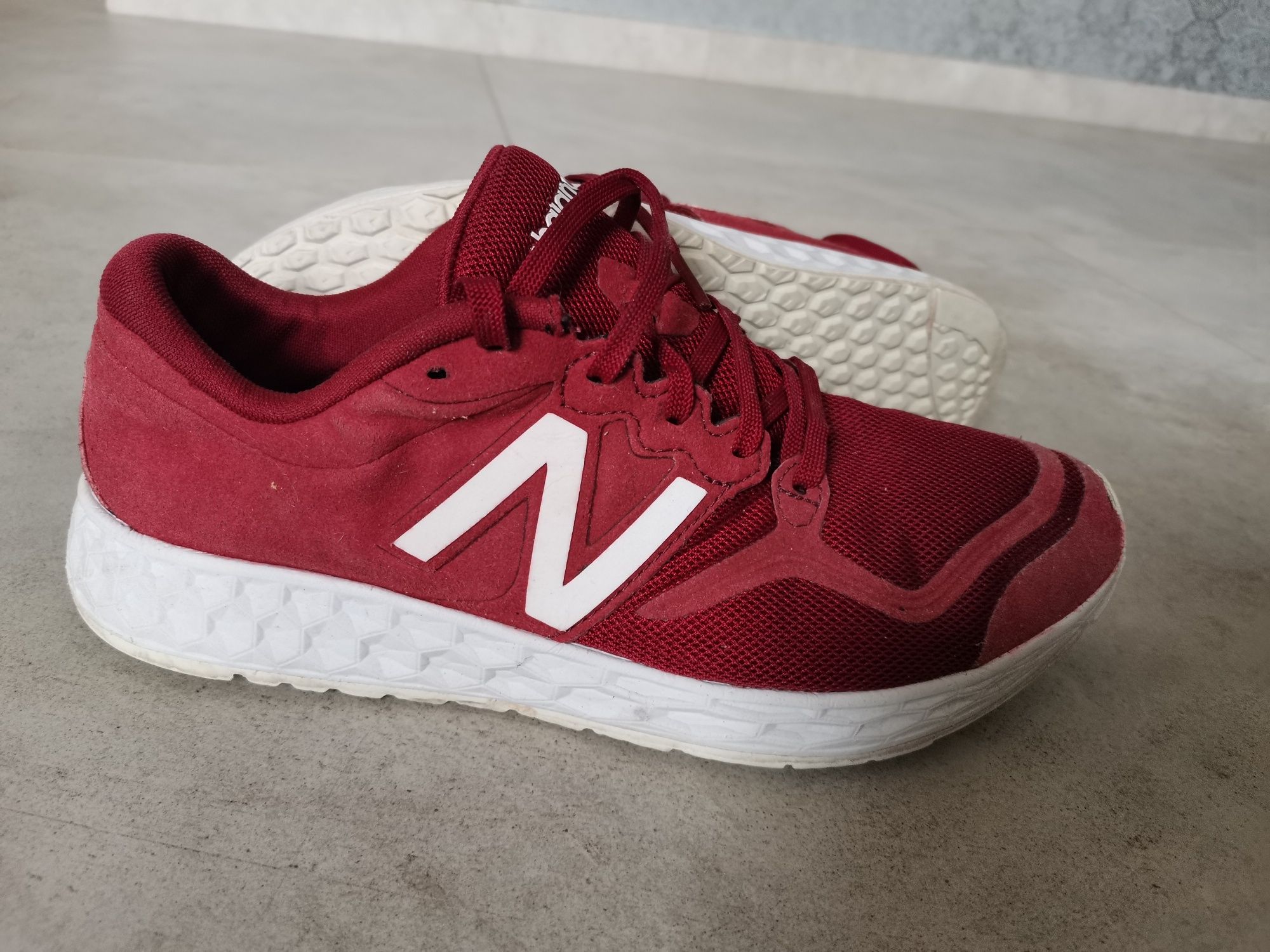 Buty sportowe new balance r40 wkładka 25 cm