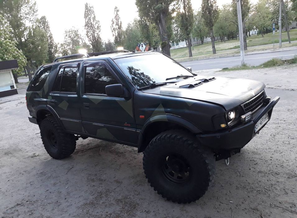 OPEL FRONTERA 4×4, 2.4 ГБО, бойова конячка