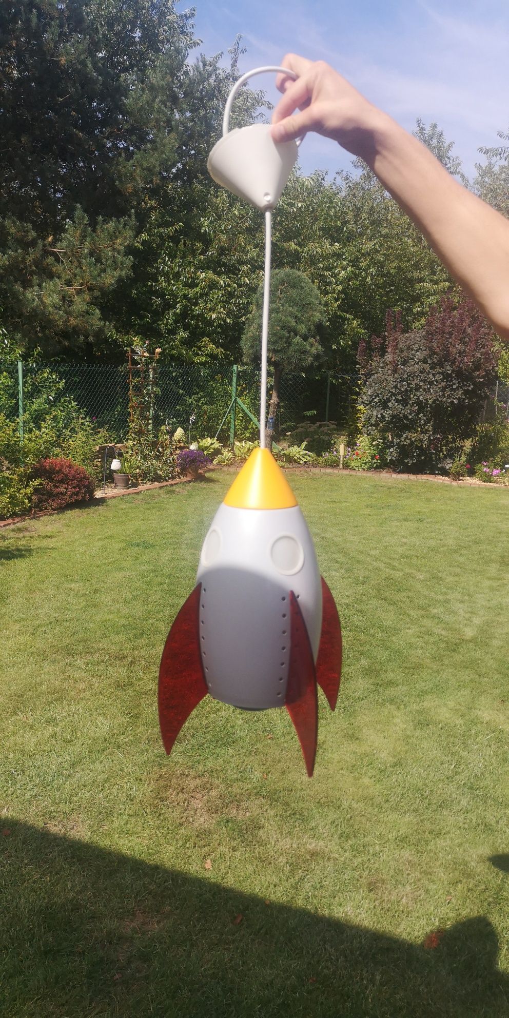 Lampa dziecięca rakieta.