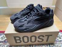 Adidas Yeezy Boost 700 v2 vanta rozmiar 44