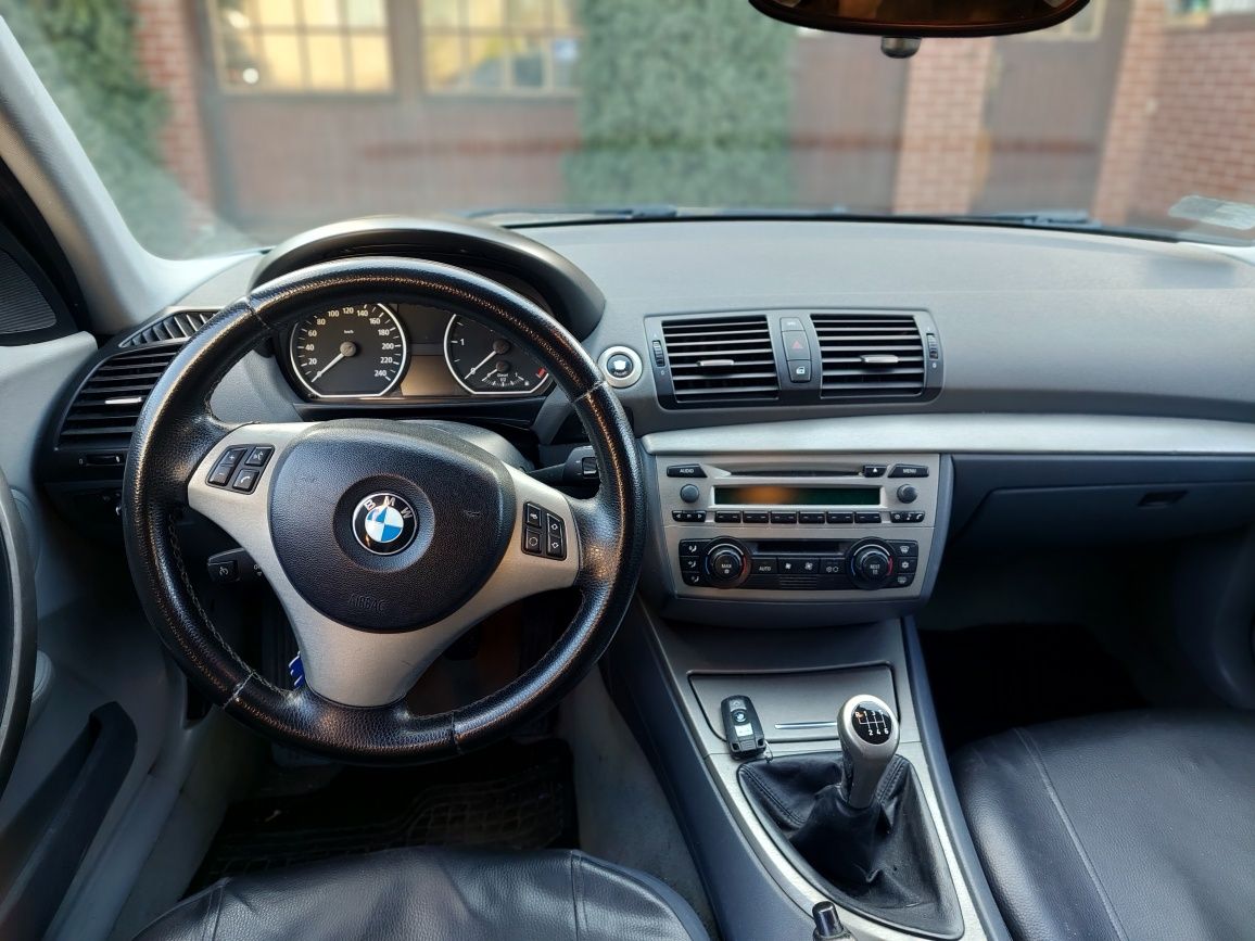 BMW 120 D  2005 r E87