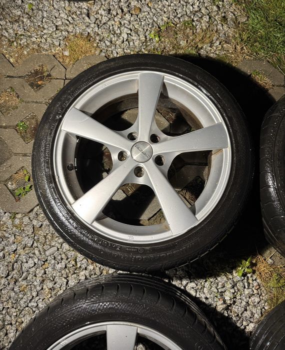 Felgi 5x112 Opony 215/45/17 VW Golf Passat Seat Leon Skoda Audi A3 A4