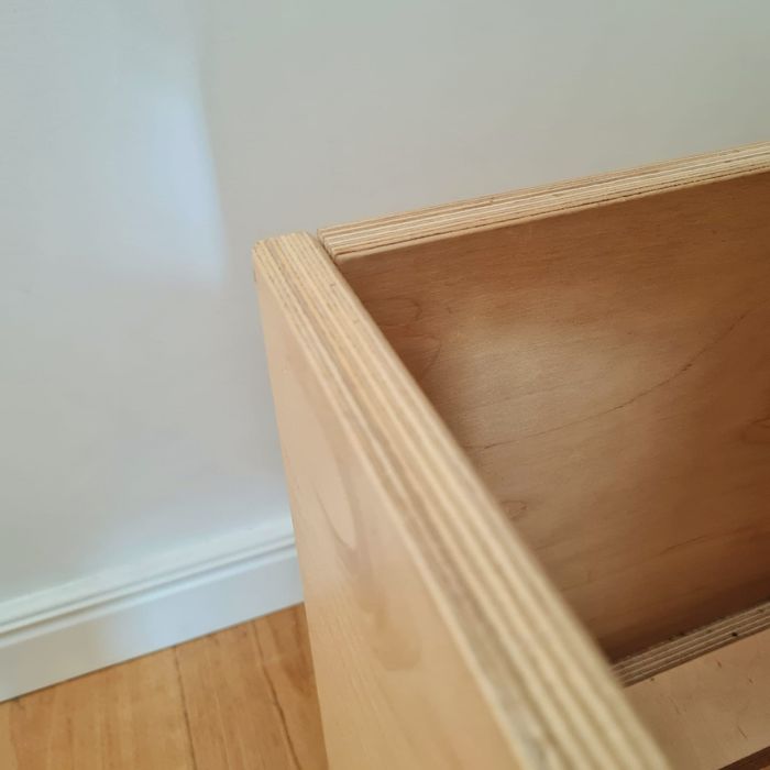 Łóżko dziecięce nie Ikea z materacem jak nowe 85x160x45. Ze sklejki.