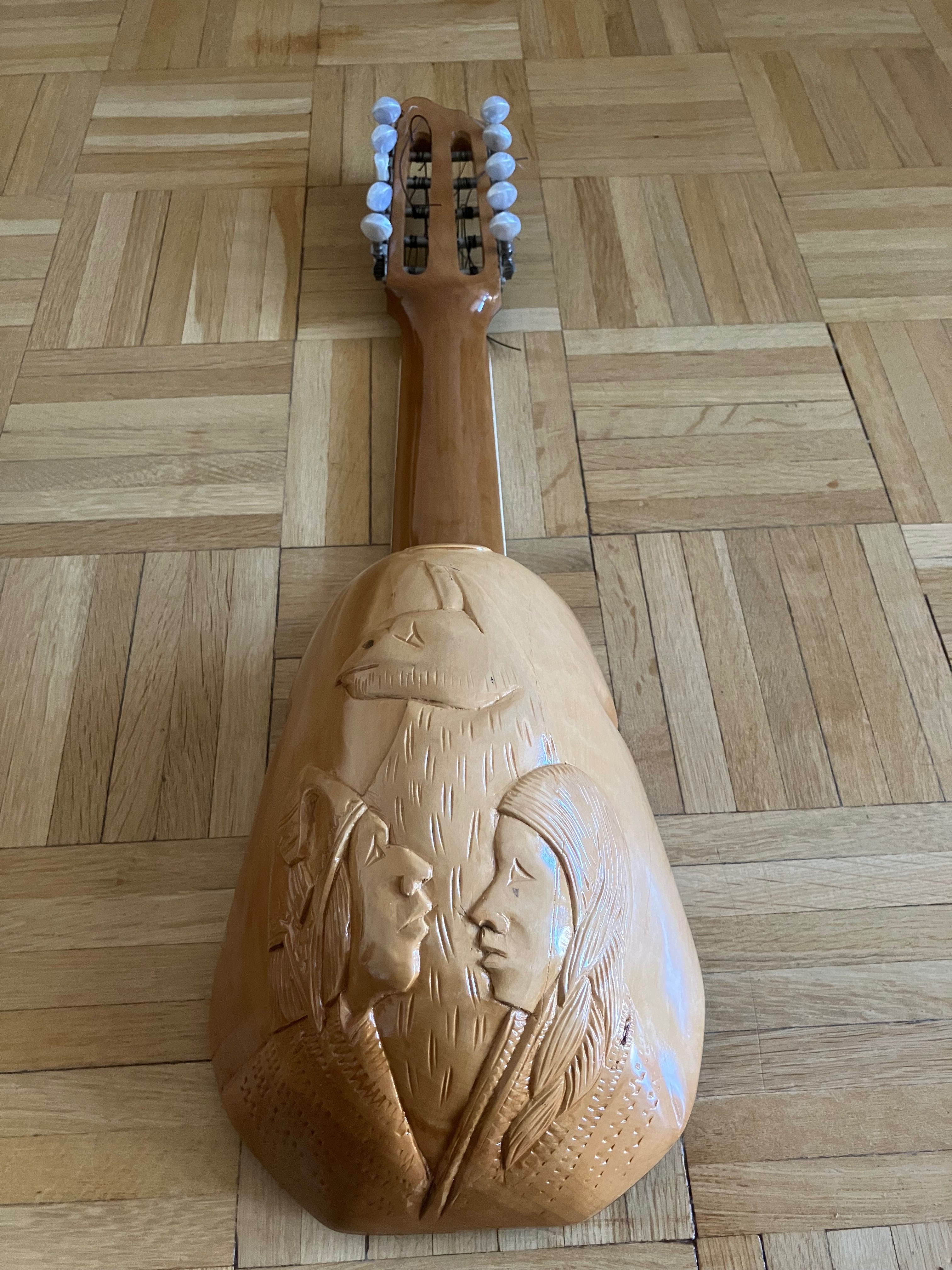 RONROCO-CHARANGO -  Andyjski instrument ręcznie rzeźbione. Nowe