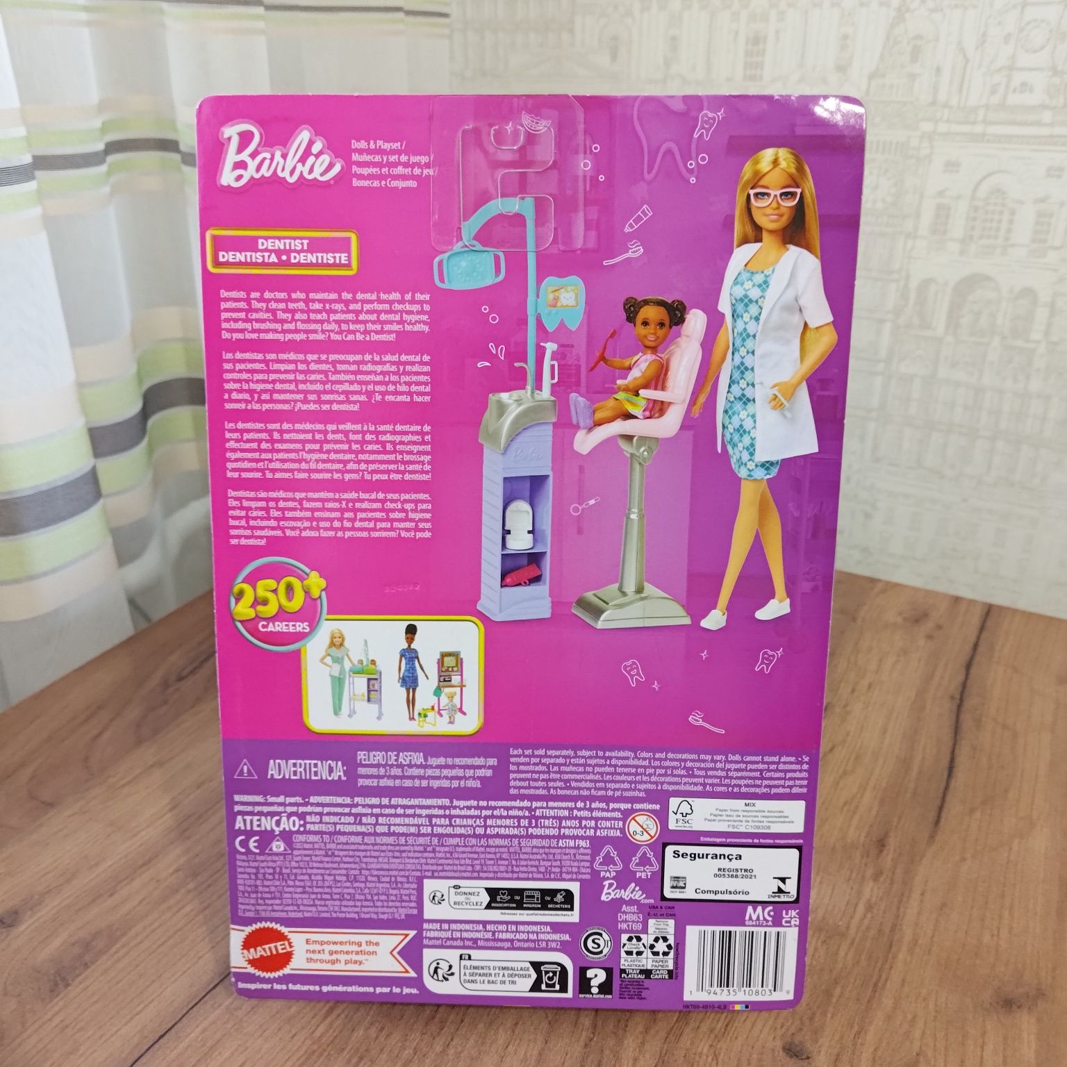 Лялька Barbie Careers Dentist Dol/дантист