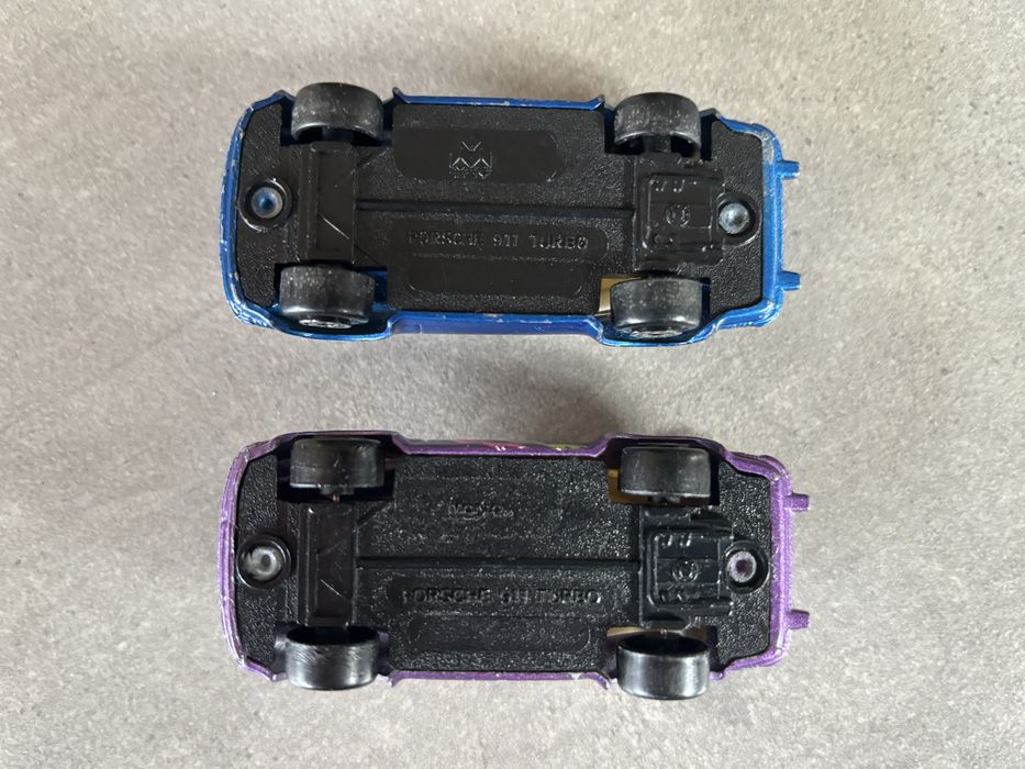 Resoraki MC Toy Maisto 2X Porsche 911 Turbo