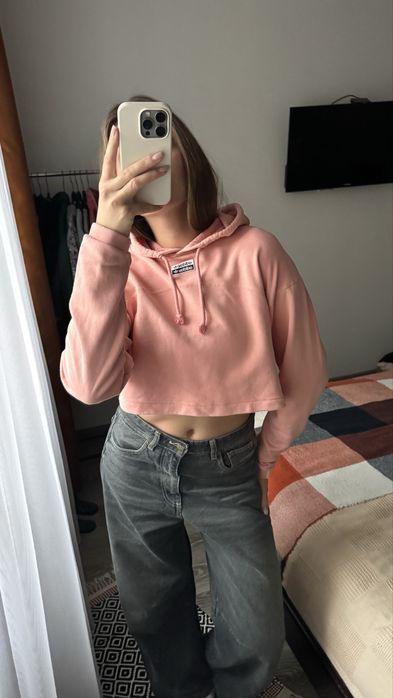 Жіноче вкорочене кроп худі Adidas