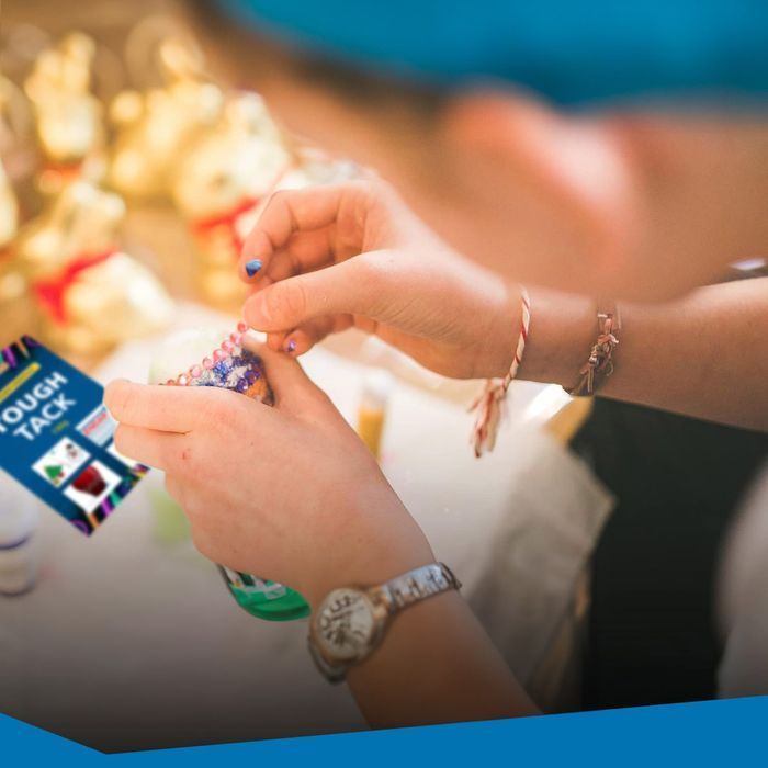 Masa Mocująca Samoprzylepna Montażowa Klejące Kropki do Plakatów Zdjęć