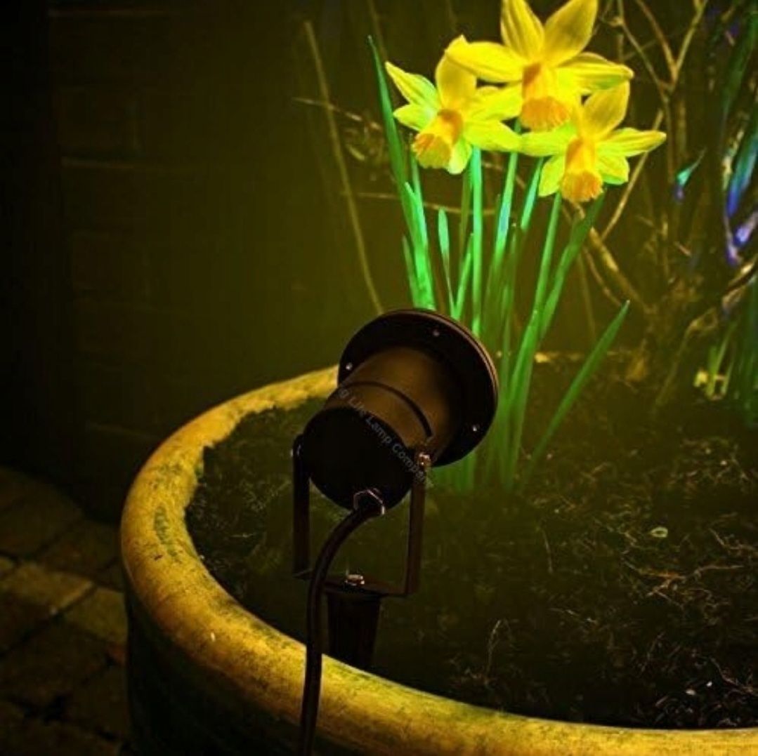 Reflektor ogrodowy LAMPA  Long Life Lamp GU10 WBIJANA