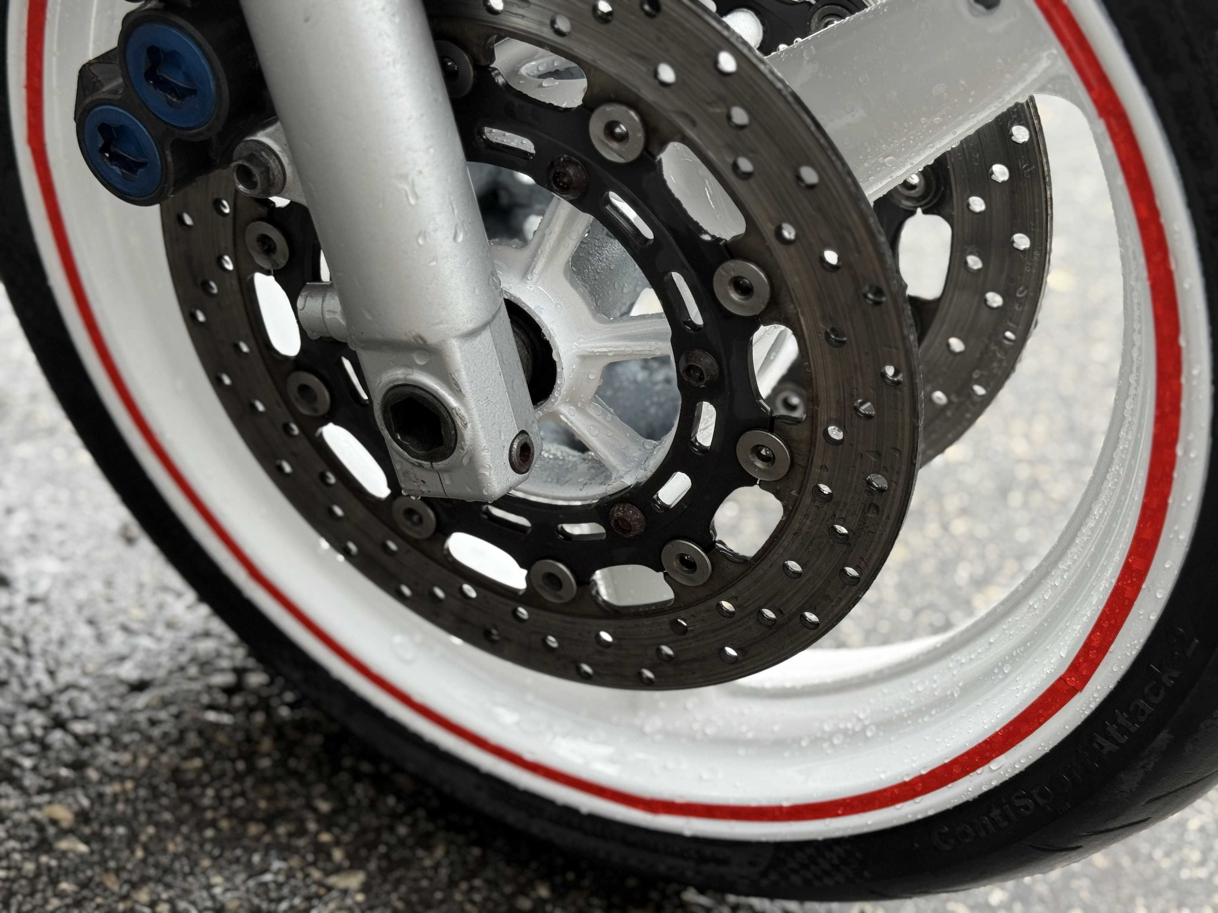 YAMAHA YZF R6 600