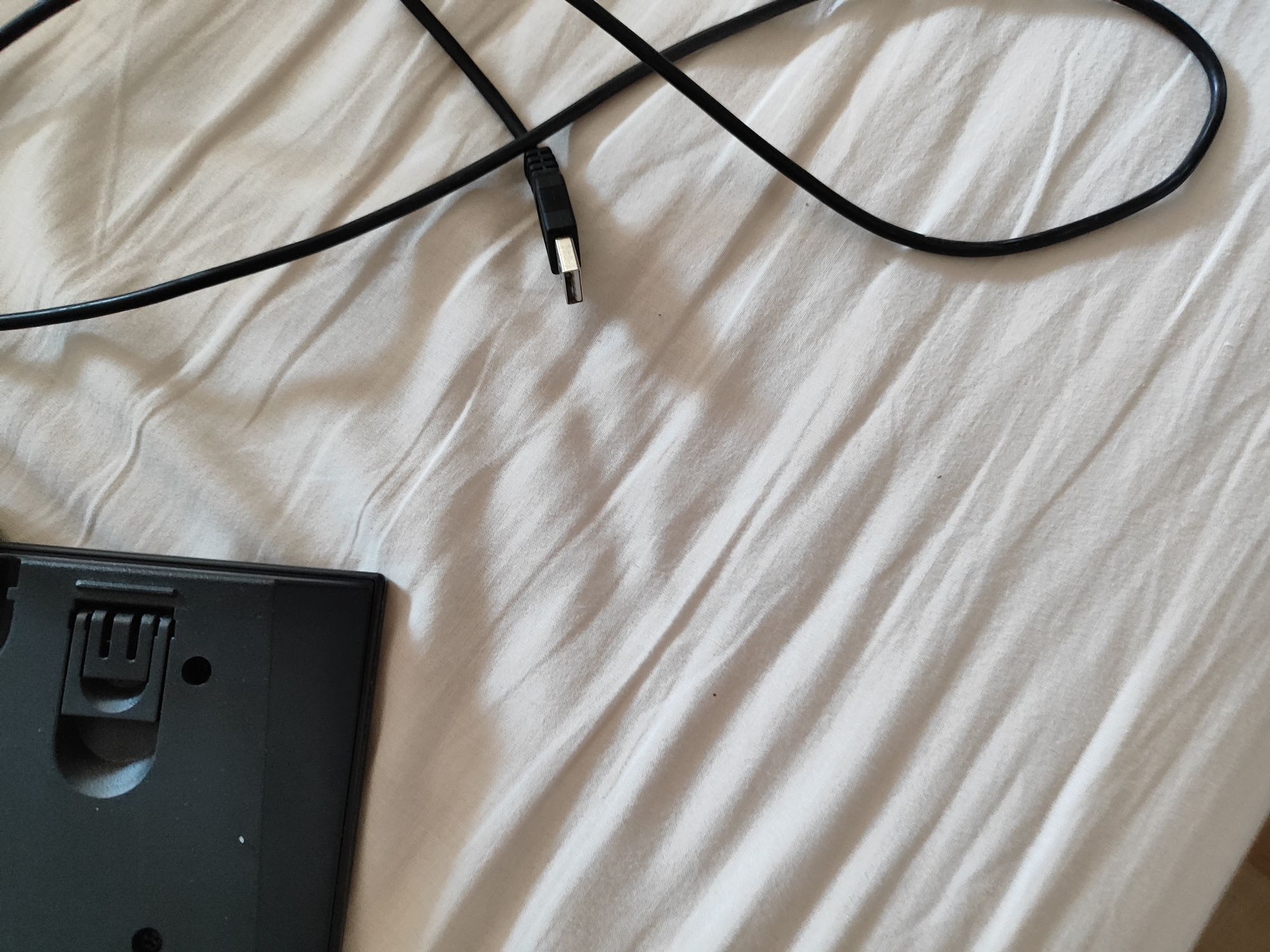 Klawiatura Lenovo orginalna przewodowa czarna komputer laptop tablet