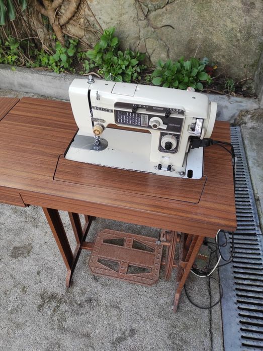 Máquina costura Omega yz 808