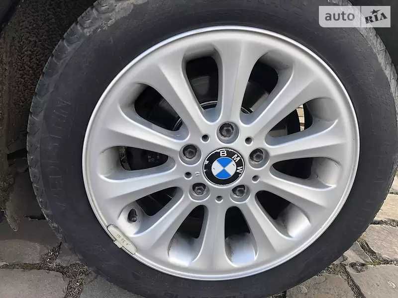 BMW 1 Series 2009 (116d)