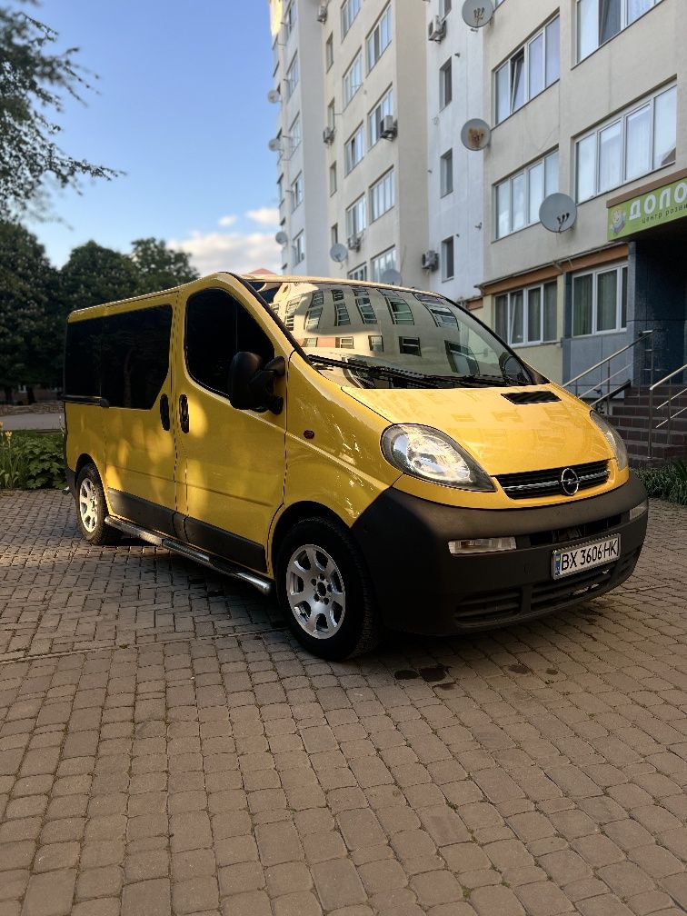 Opel Vivaro, 1.9 супер стан