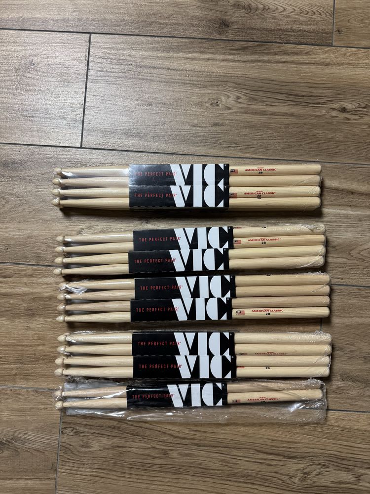 Vic Firth American Classic 2B - pałki perkusyjne