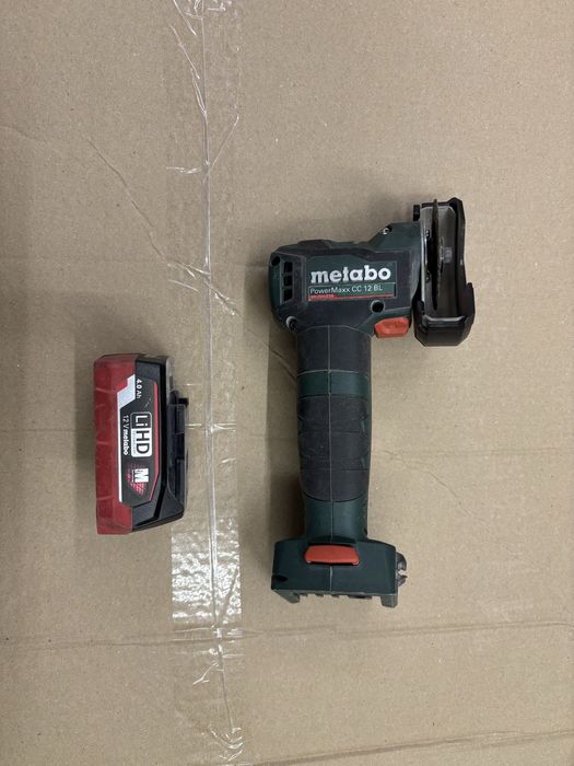 Акумуляторна болгарка Metabo CC 12 BL акумулятор 4ah