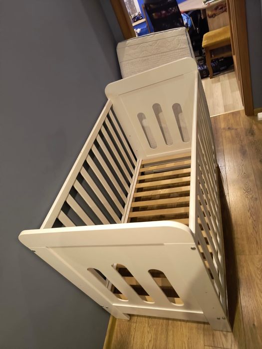 Łóżeczko w super stanie