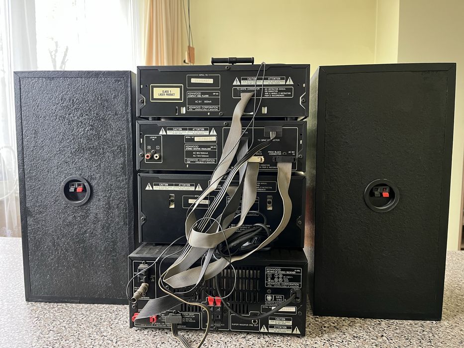 Музикальний центер