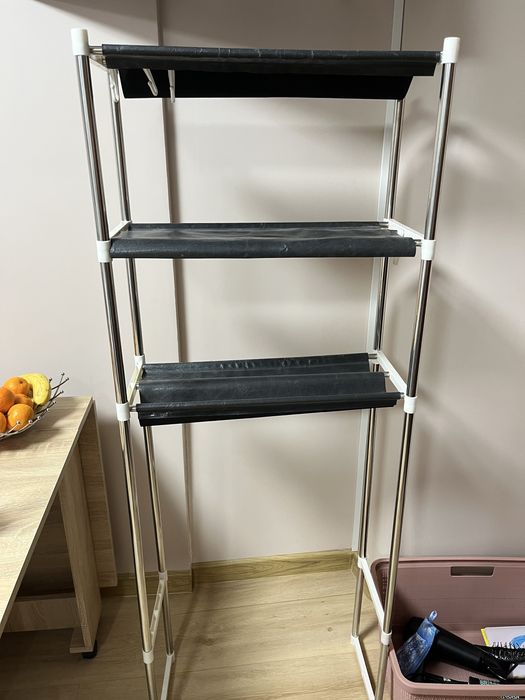 Поличка для ванни кімнати