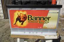 Sprzedam na gwarancji akumulator firmy BANNER START STOP 12V,700A,75Ah