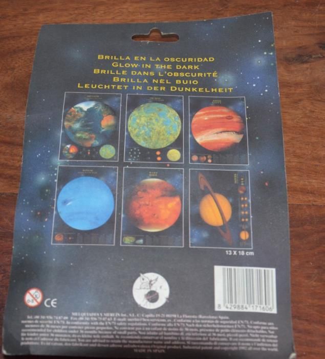 Puzzles Astros Fosforescentes-54 peças-Brilham no escuro – Astro Magic