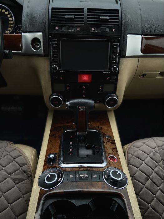 Volkswagen Touareg 3.0 tdi 4x4