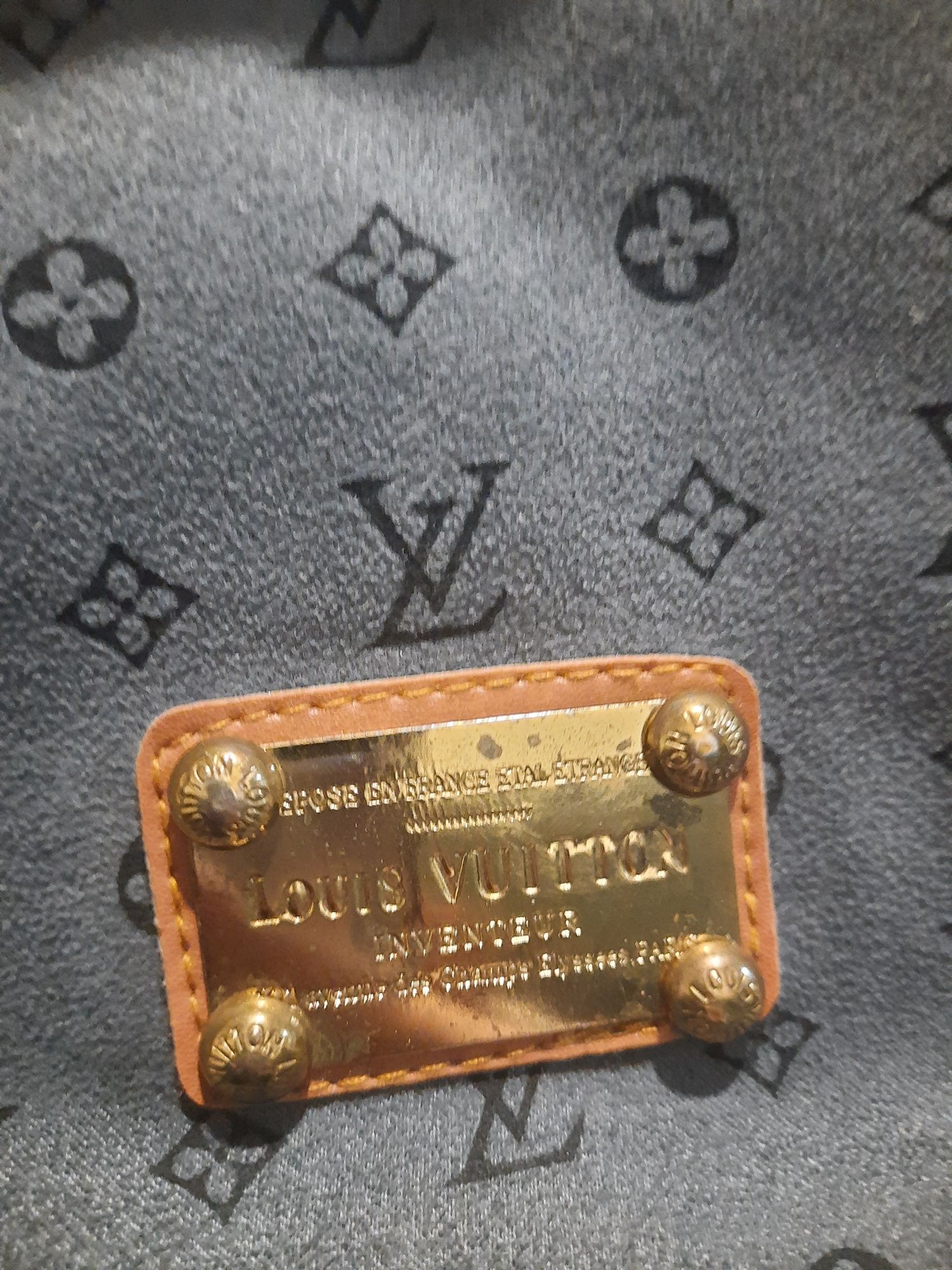 Torebka Louis Vuitton logowana