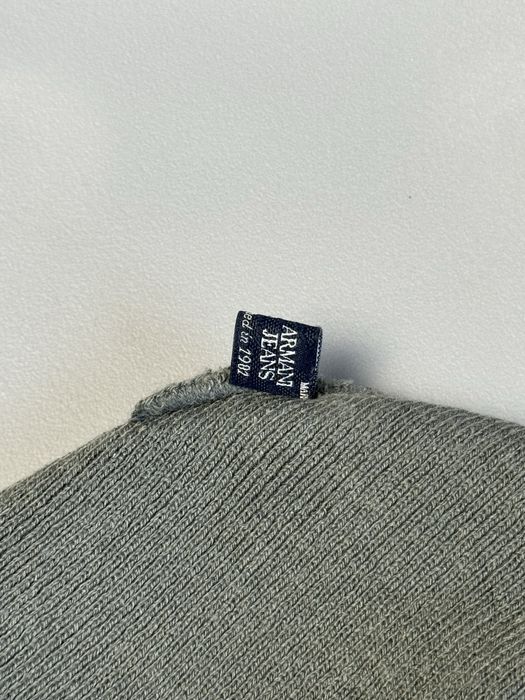 Винтажная шапка Armani Jeans мужская (оригинал)