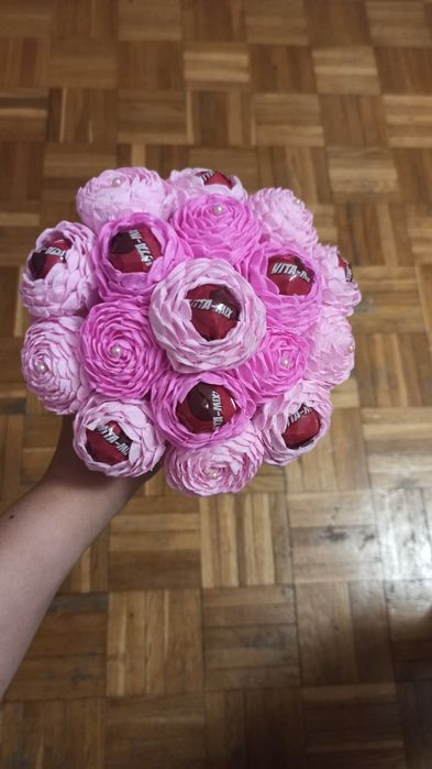 Komunia prezent kwiaty