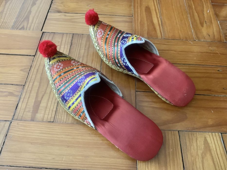 Babouches marroquinhos com Pompom