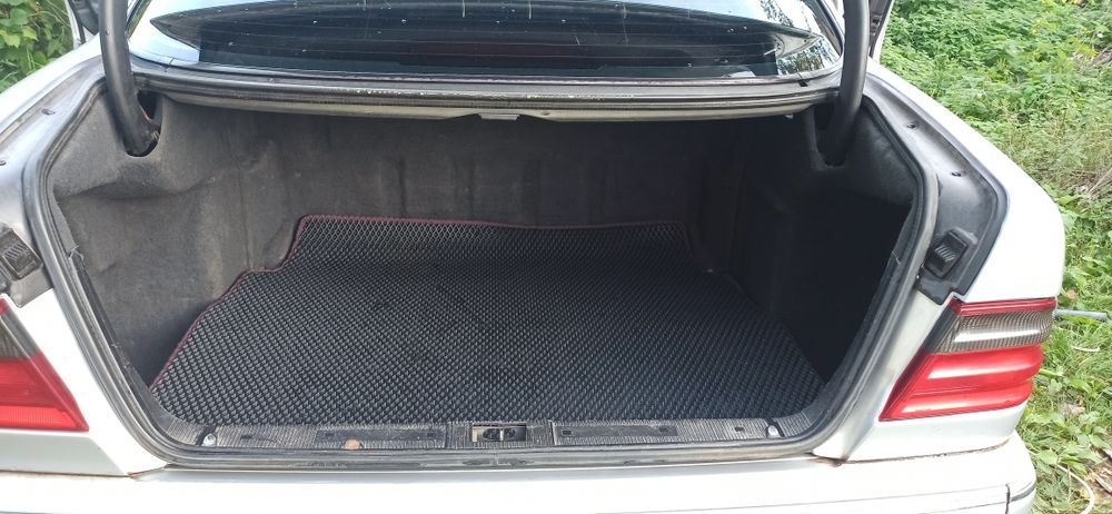 Мерседес-benz w210 4-matic 2000р