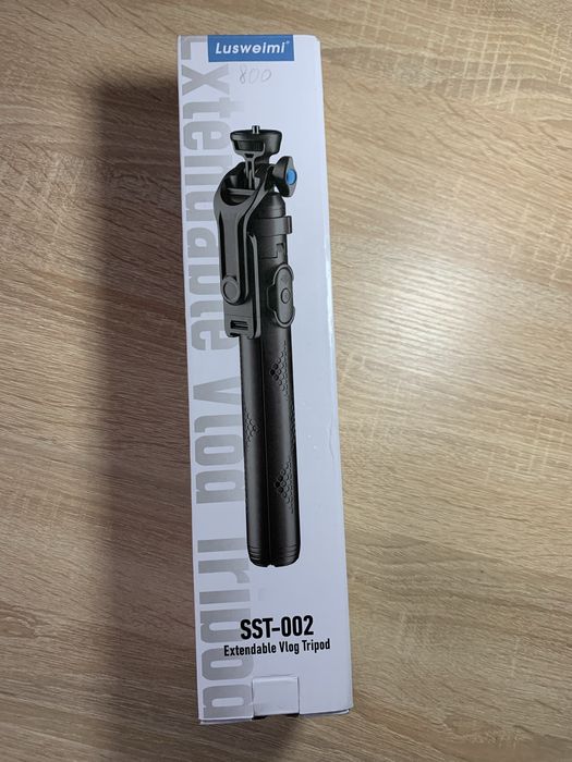 Штатив для відеоблогів Lusweimi SST-002, що подовжується