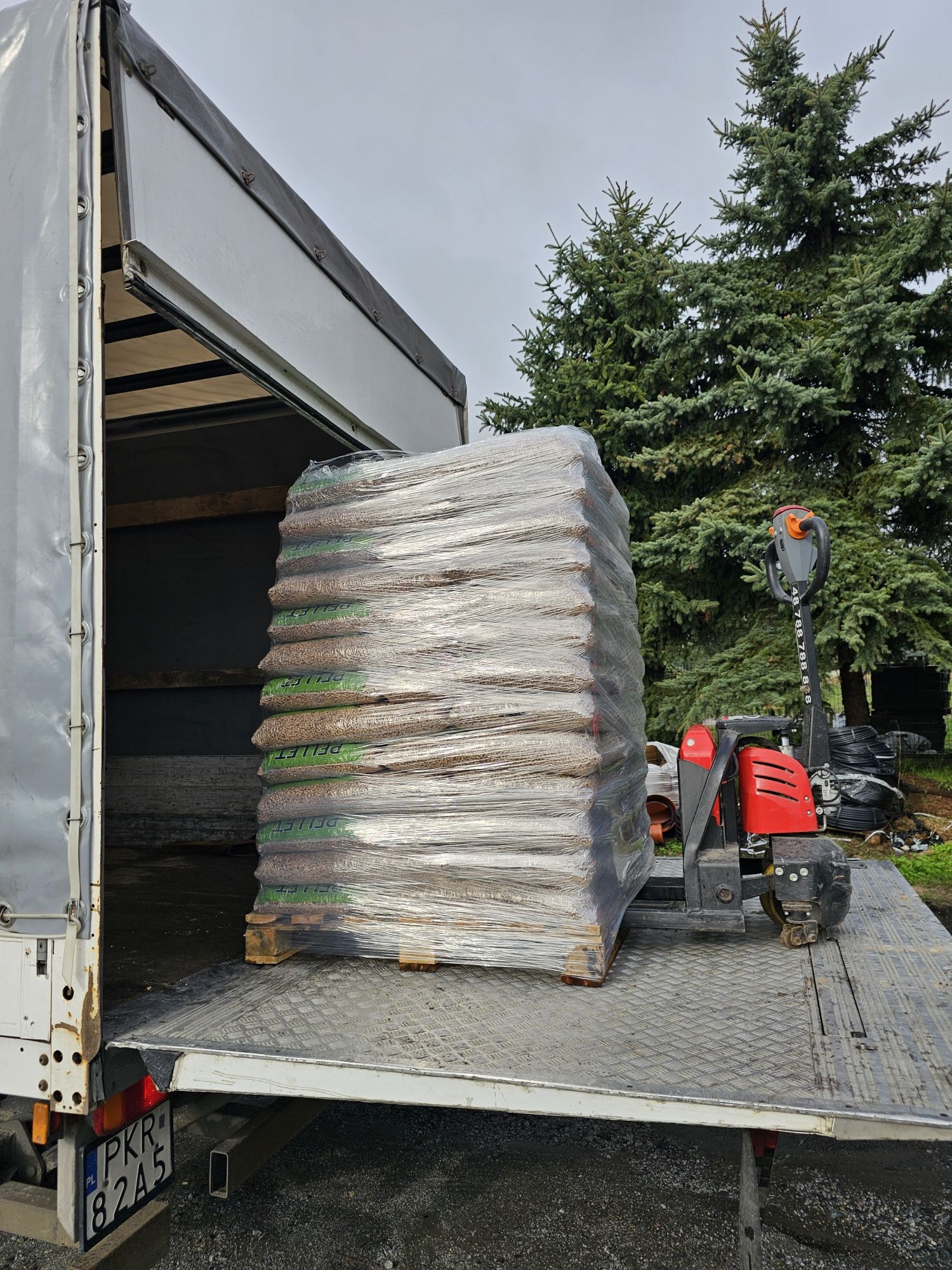 Pellet A1 drzewny 6mm Pelet Krotoszyn Ostrów Milicz Jarocin Transport