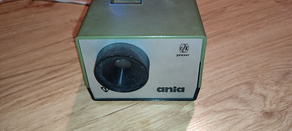 Kolekcja bajek z rzutnikiem