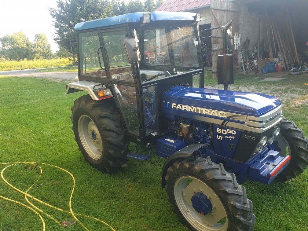 Ciągnik 4x4 Farmtrac 6050 DT