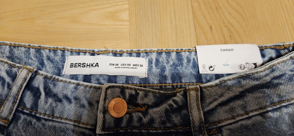 Dżinsy BERSHKA cargo, r. 38, nowe, niebieskie