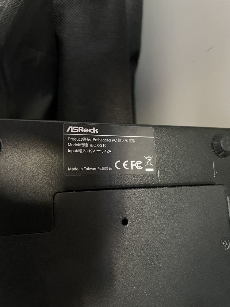 MiniPC - Intel Celeron J1900/8GB/64GB SSD