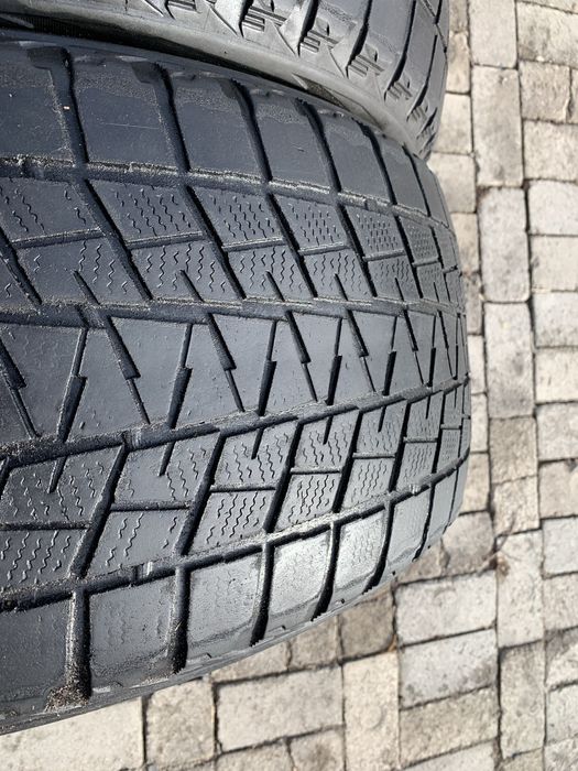 Зимові шини(резина) 285/50 R20 “Bridgestone” Blizzak DM-V2 - 2шт.