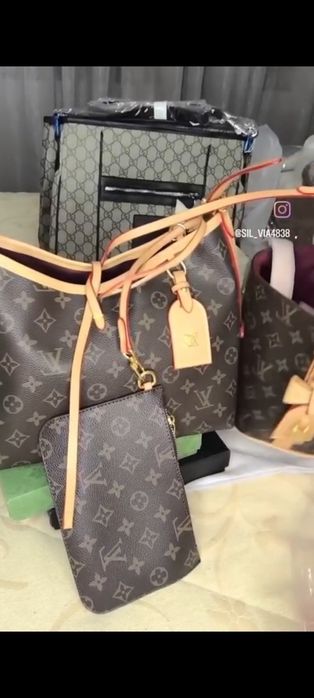 Malas senhora  e porta moedas