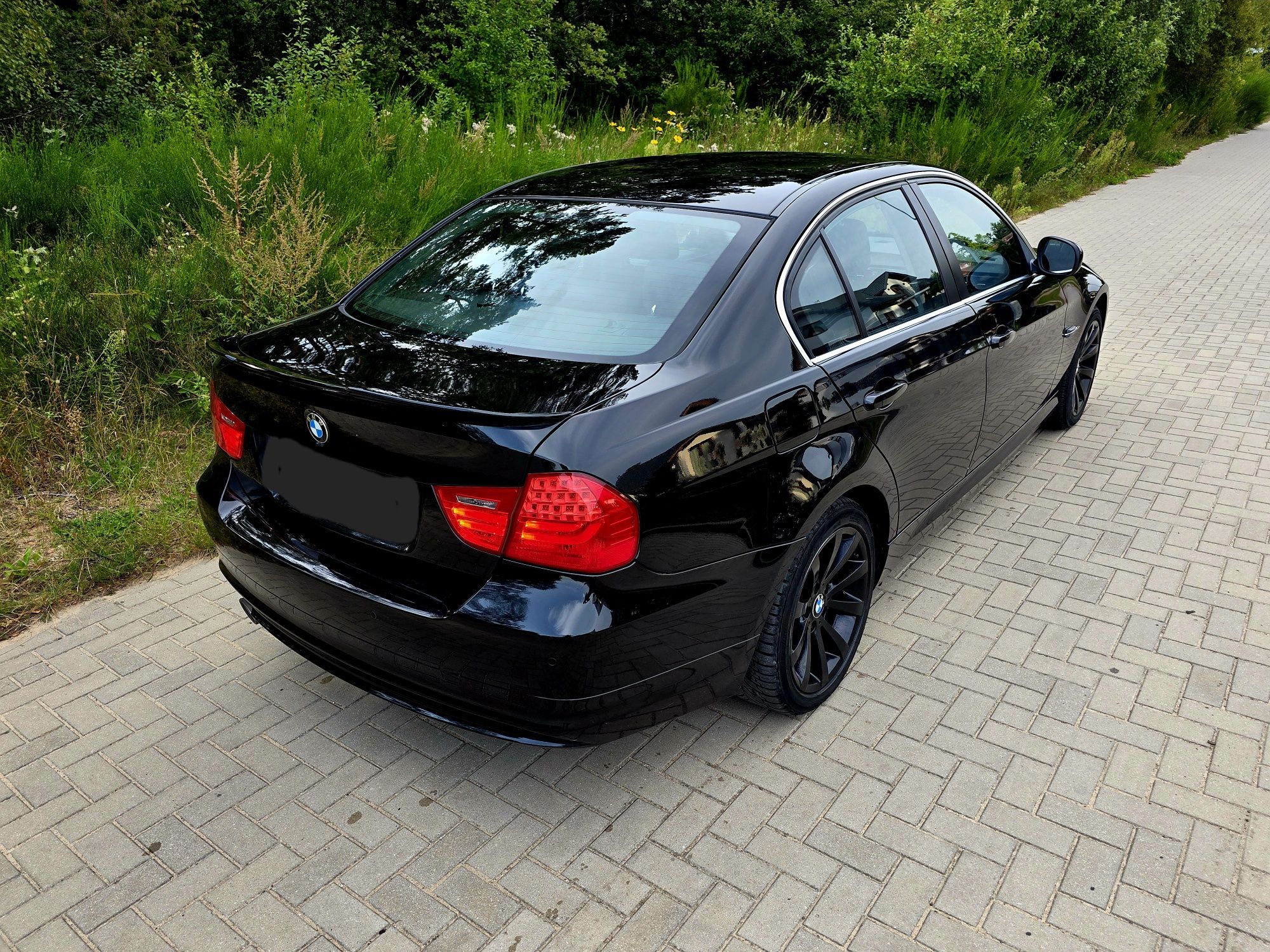 BMW E90 Lift Czarna Automat Nowy Rozrząd