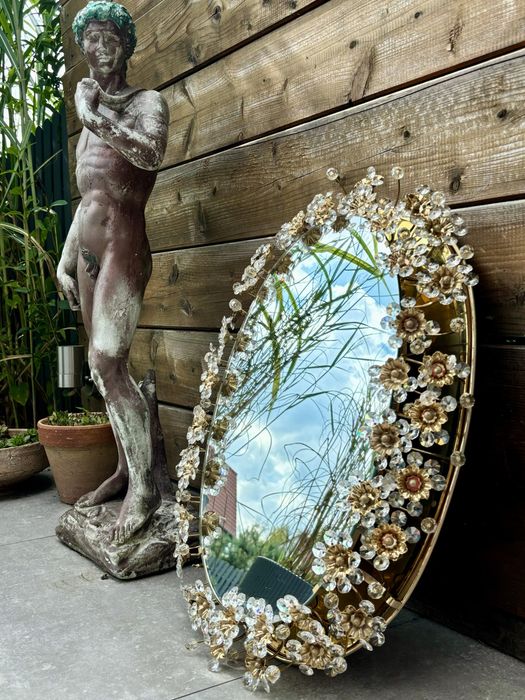 Spektukularne Lustro owalne Palwa złote z diamentami Absolutny Unikat