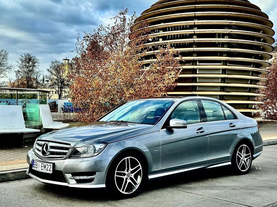 Mercedes-Benz Klasa C C200 CGI Panorama NAVI xenon ILS p.AMG fotele klimatyzowane 7Gtronic