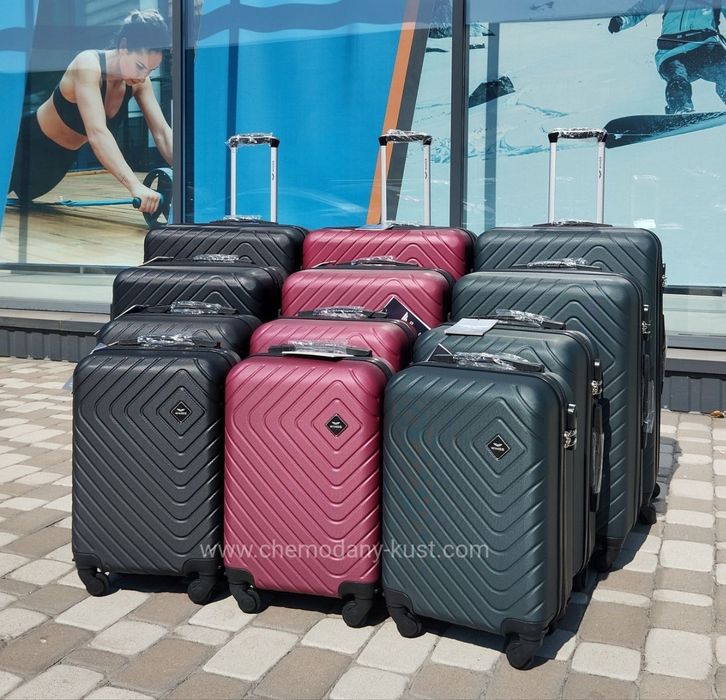 Чемодан с расширением Wings MRH-01 чёрный