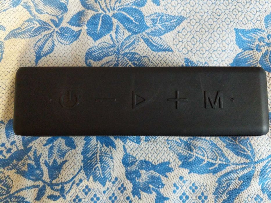 Колонка портативна 2E SoundXBlock Black. Чудовий стан.