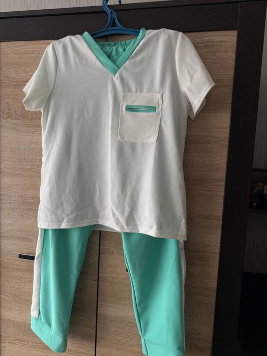 Спортивний костюм