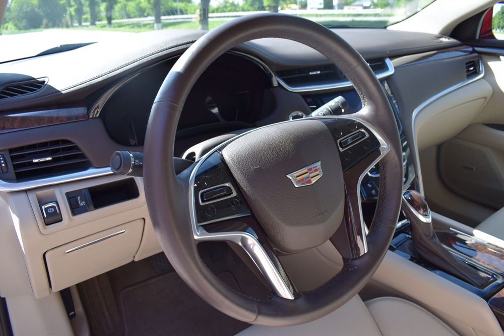 Продам Cadillac XTS Luxury Collection 2016