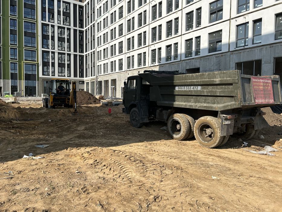 Готівка та Безгатівка Послуги самоскида Екскаватор JCB Доставка Оренда
