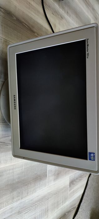 Монітор Samsung SyncMaster 797DF