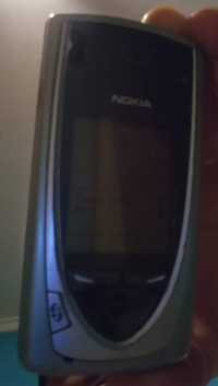 telemóvel da marca Nokia modelo 7650 em bom estado