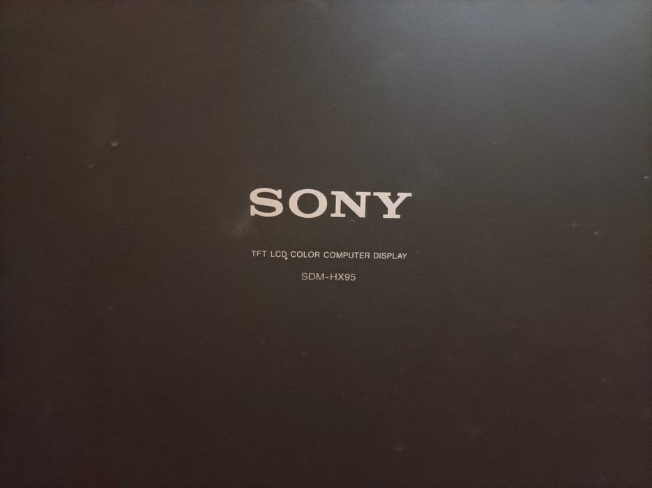 Monitor Sony SDM HX-95 19"